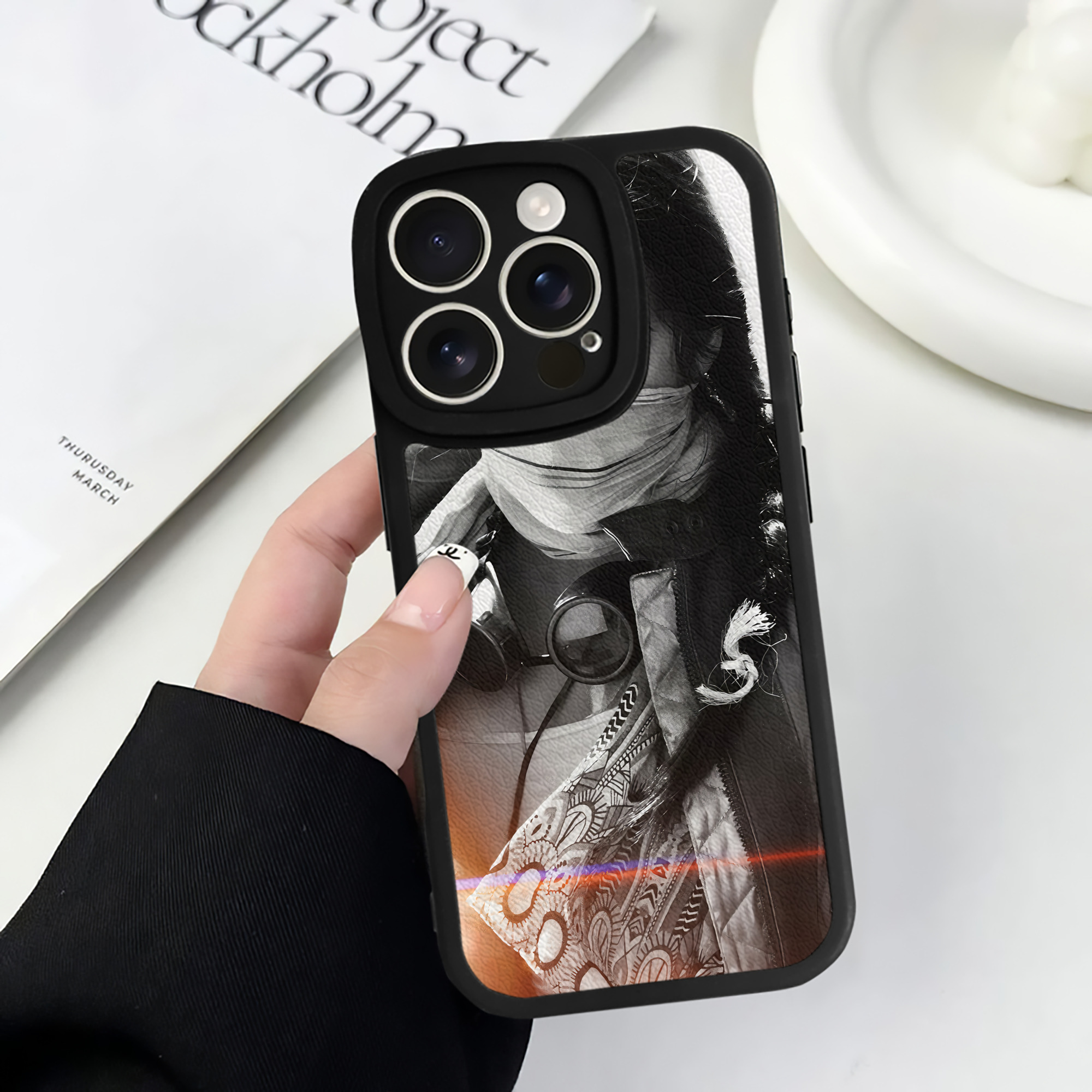 （画像用） Transformers トランスフォーマー 【iPhone 16シリーズ対応】シリコンスマホケース（レザー調） 材質：シリコン